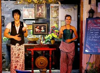 Minum Air Putih dan Beberapa Tips Wisata Kuliner Lainnya